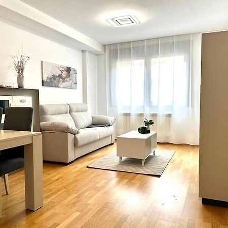 Studio 14 + Garaje Incluido. Nuevo, Elegante, Acogedor. Haro Esterno foto